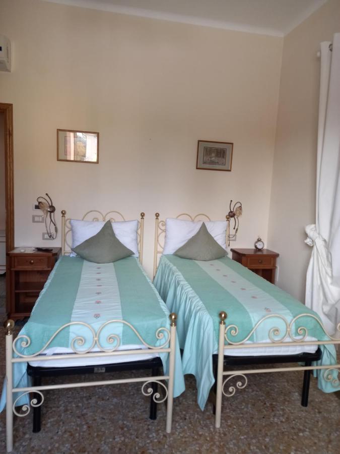 Bnb Villa Melany Vicino Centro Lucca Ruang foto