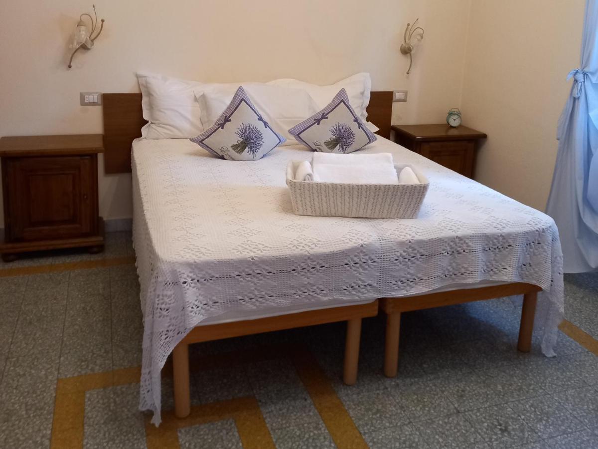 Bnb Villa Melany Vicino Centro Lucca Bagian luar foto