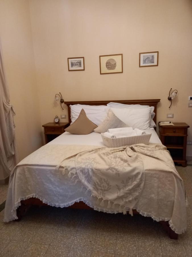 Bnb Villa Melany Vicino Centro Lucca Bagian luar foto